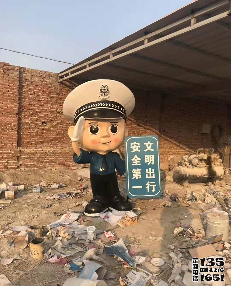 城市街道玻璃鋼卡通創(chuàng)意警察雕塑